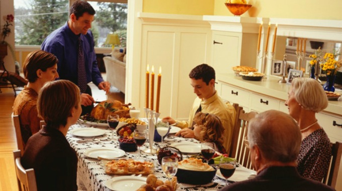 Por estas 7 razones es que no deberías festejar ‘Thanksgiving’