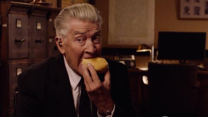  Por si también te preocupaba dejar de verlo después de ‘Twin Peaks’, David Lynch seguirá actuando