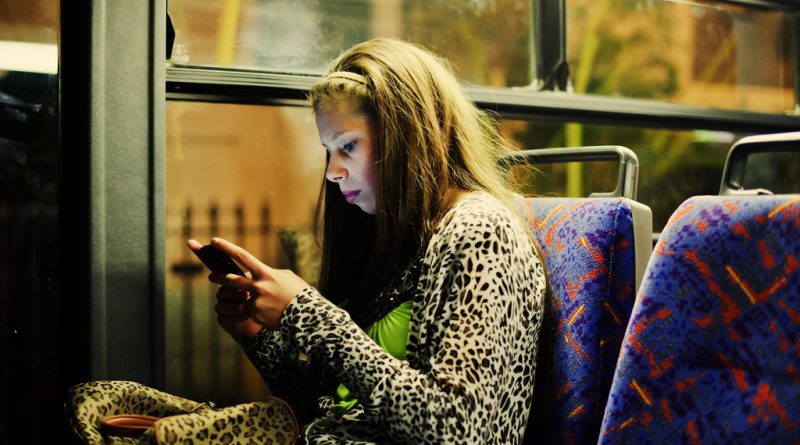  Por fin puedes saber por qué los millennials prefieren viajar en autobús y no en avión
