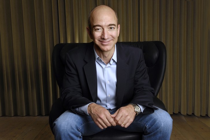 Hace 25 años esta fue la primera oferta de trabajo de Jeff Bezos