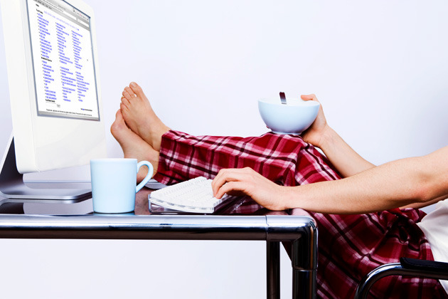 Usar pijama y las duras realidades de hacer home office (insufrible)