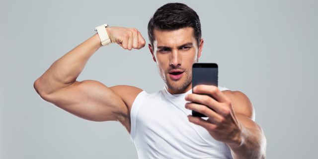  El exceso de selfies en el gym podría ser un reflejo de problemas mentales