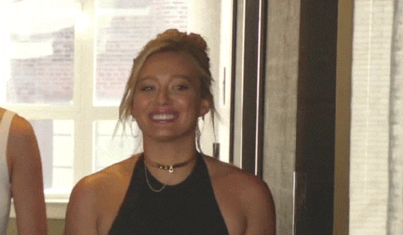 Hilary Duff en traje de baño (y en gif) será lo mejor de tu noche