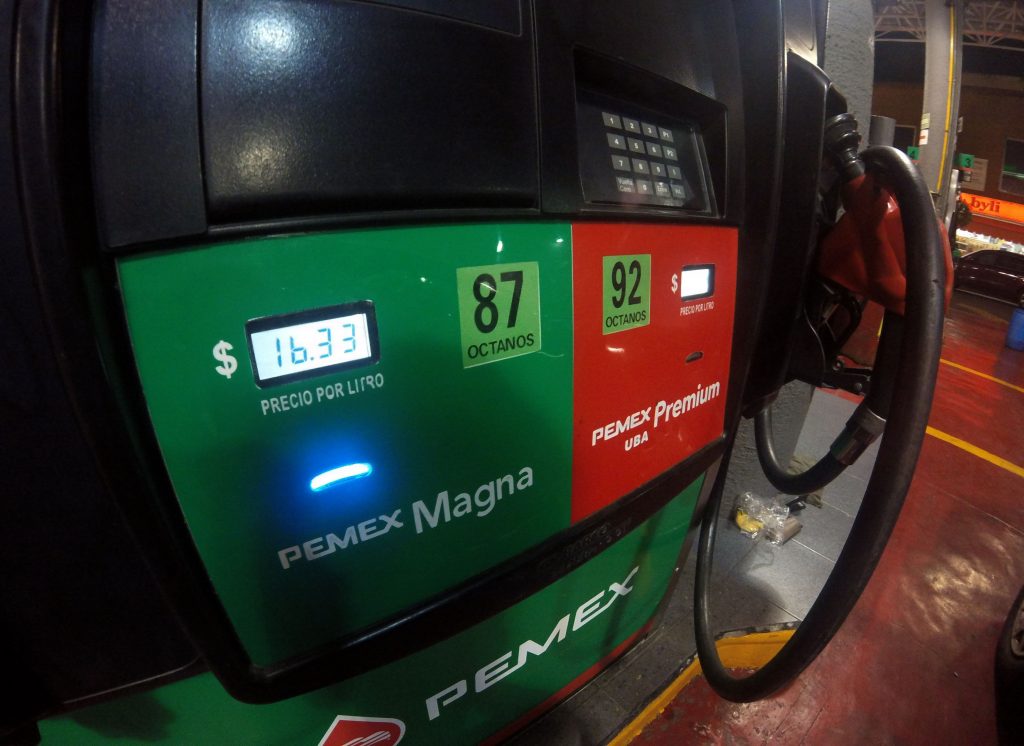  ¿Quieres comprar gasolina barata? Estas son las más caras de México