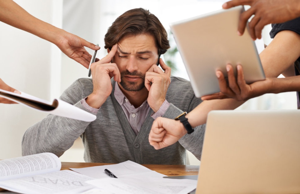 Formas de evitar que el estrés de tus compañeros de trabajo te afecte
