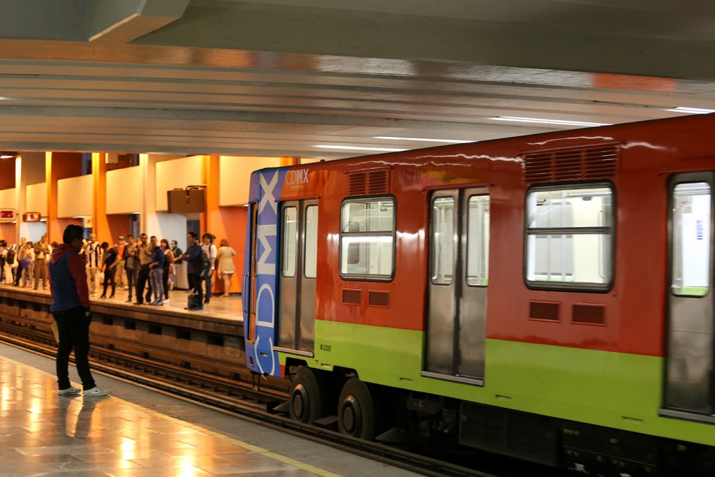 El metro de CDMX va a ser puntual y te avisará el horario de sus trenes