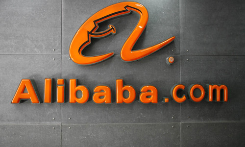  Alibaba le está ganando la chamba a Amazon en esto del e-commerce