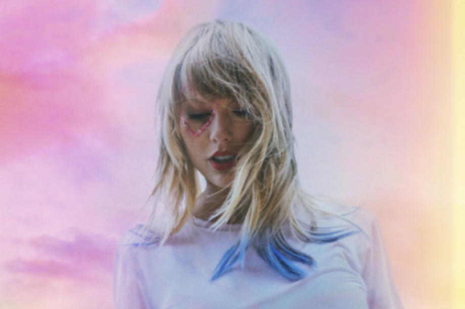  Cierra el día con “Lover” el nuevo disco de Taylor Swift