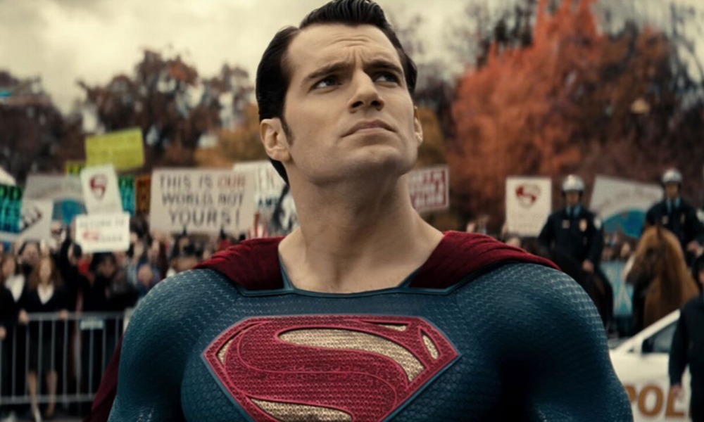  Henry Cavill podría regresar como Superman… pero al SnyderCut
