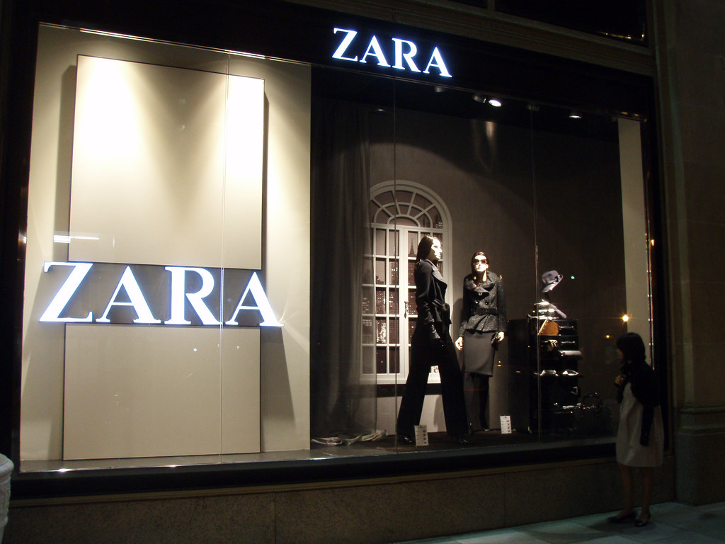  Zara va a cerrar más de mil tiendas para apostarle al e-commerce