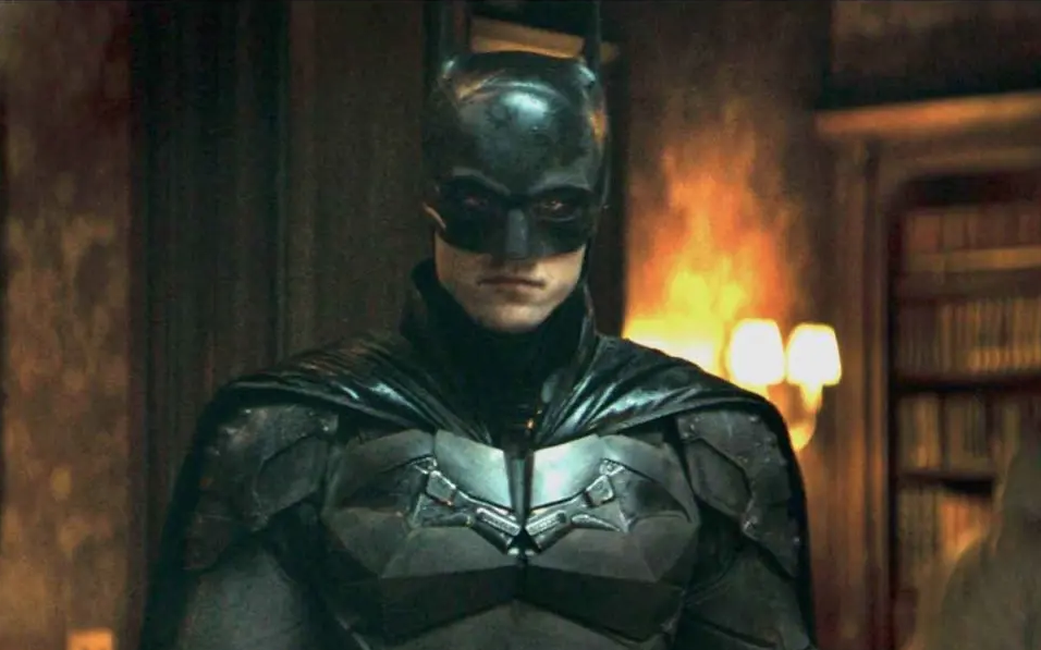 Robert Pattinson tiene covid y se suspendió el rodaje de ‘The Batman’