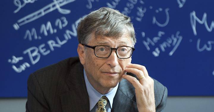 Según Bill Gates, las primeras vacunas contra covid, no serían tan buenas