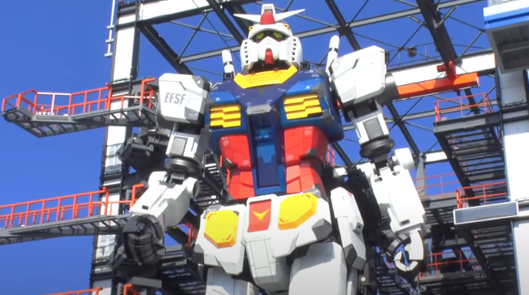 El robot gigante y verdadero de Gundam ya quedó terminado