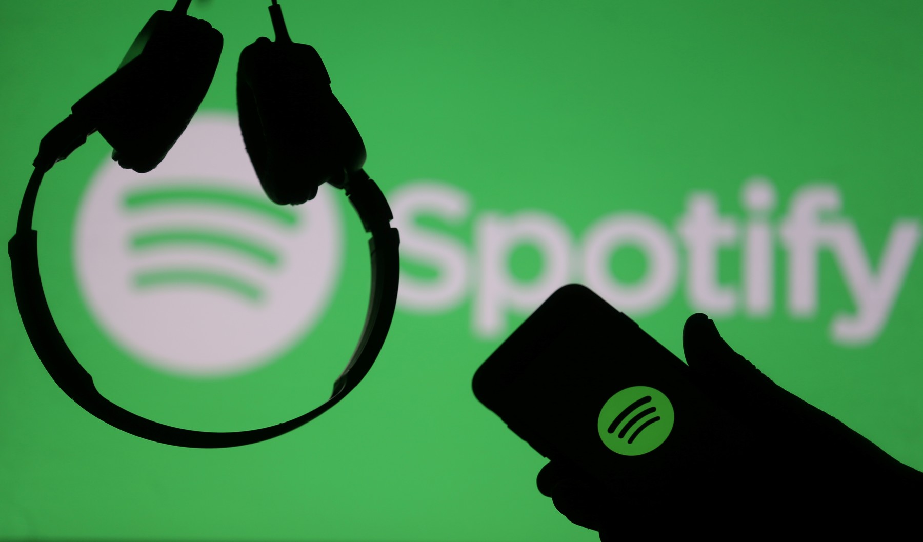  Con que sí… una cuarta parte de usuarios de Spotify escuchan podcasts