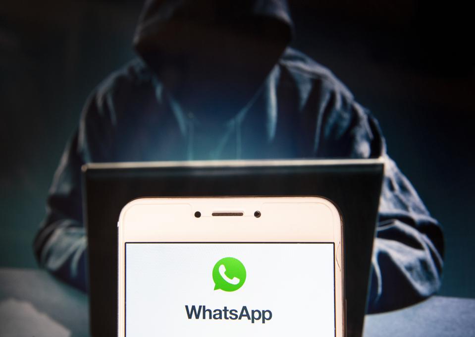 Sistema para hackearte desde Whatsapp en un mensaje de tus contactos