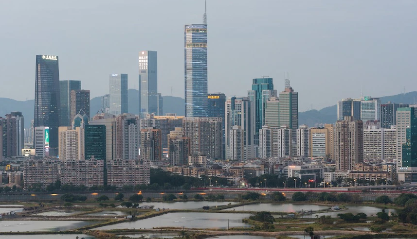 Un rascacielos de China se balanceó sin explicación y hubo pánico