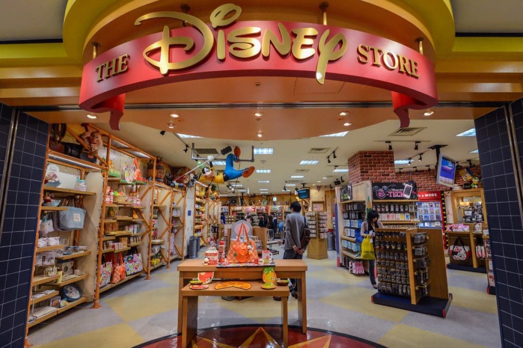  Por qué es que Disney Store cierra 60 de sus tiendas físicas en EEUU