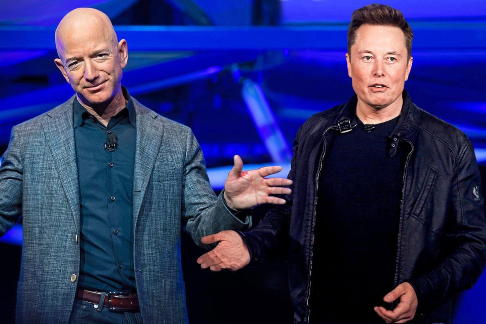  Elon Musk se burló de Jeff Bezos por buscar la vida eterna con una startup