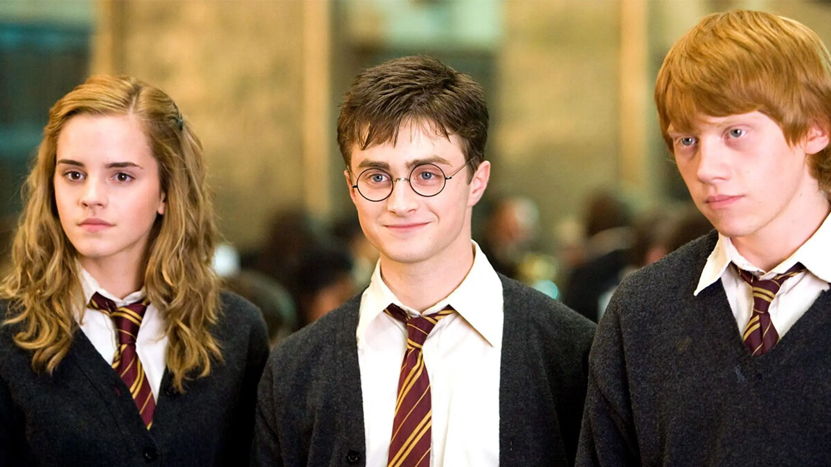  Daniel Radcliffe, Emma Watson y Rupert Grint regresan a Hogwarts a celebrar