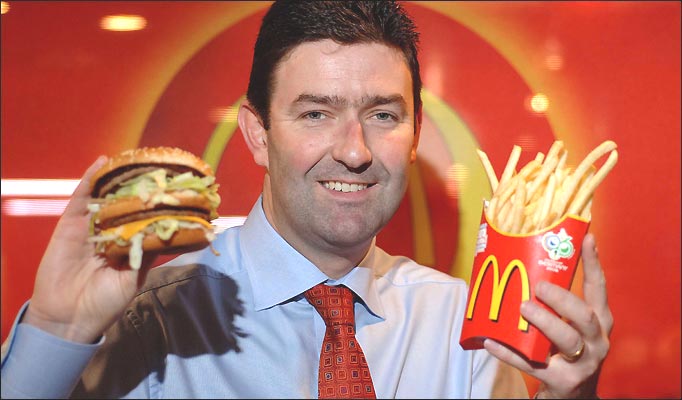  105 millones de dls le regresaron a McDonald’s por su ex CEO