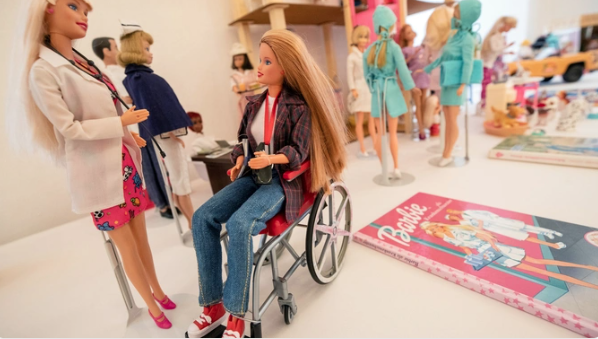Nueva línea de muñecas Barbie para promover la inclusión