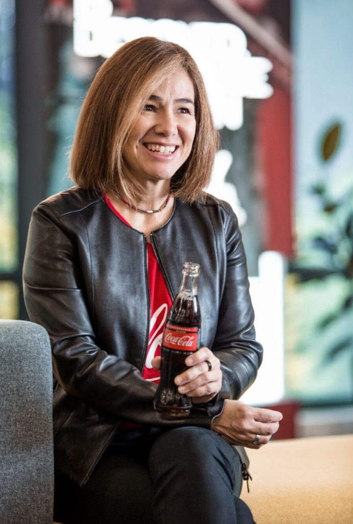 En un emocionante anuncio, Coca-Cola ha designado a Claudia Navarro como la nueva Vicepresidenta de Marketing para América Latina