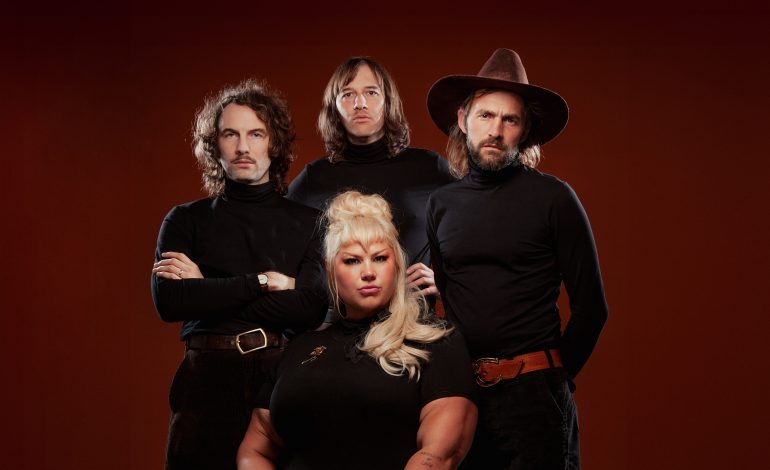  Shannon & The Clams Anuncia su Álbum Más Personal: “The Moon Is In the Wrong Place”